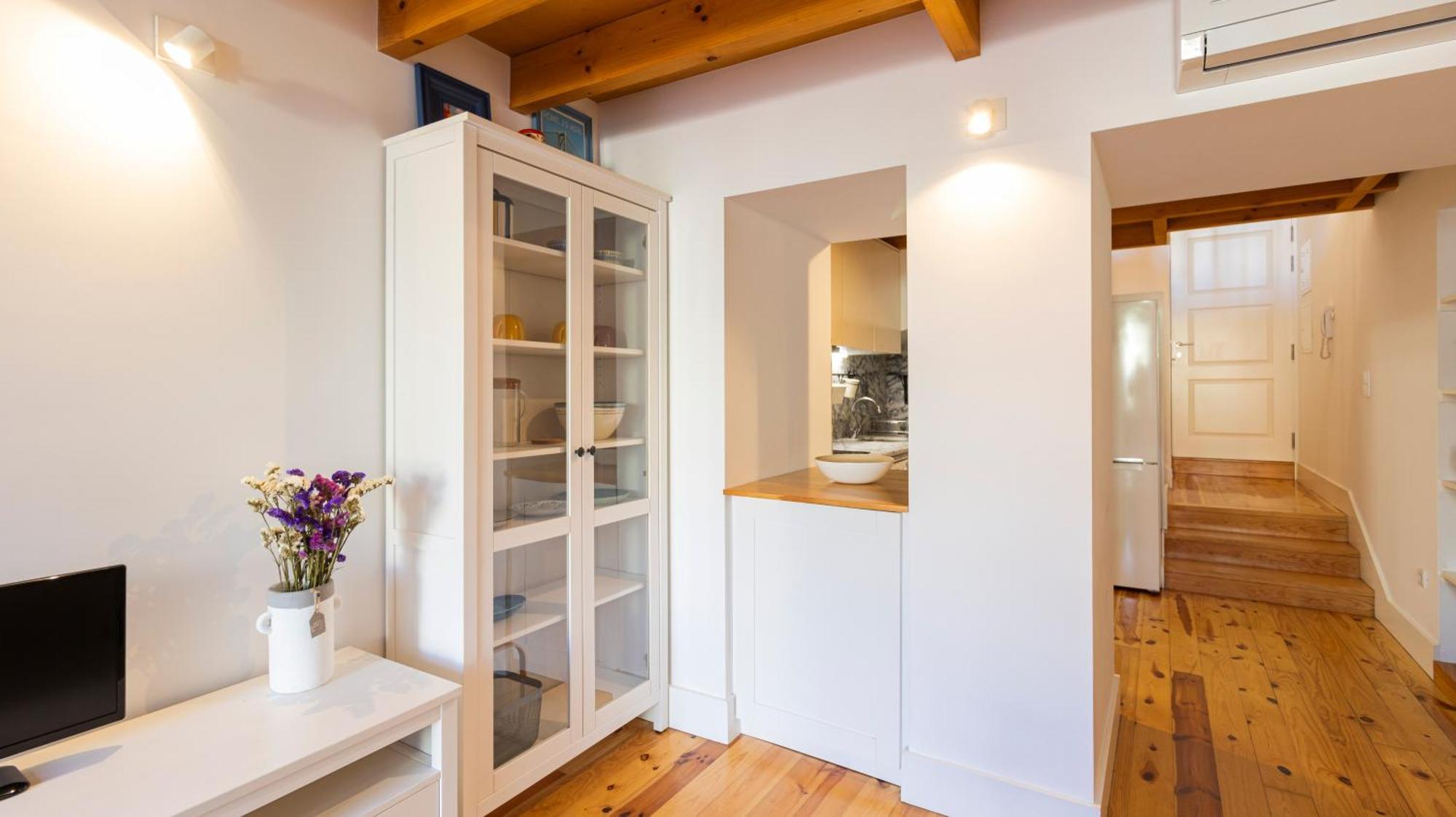 City Center Duplex W Patio By Lovelystay Porto Exterior foto